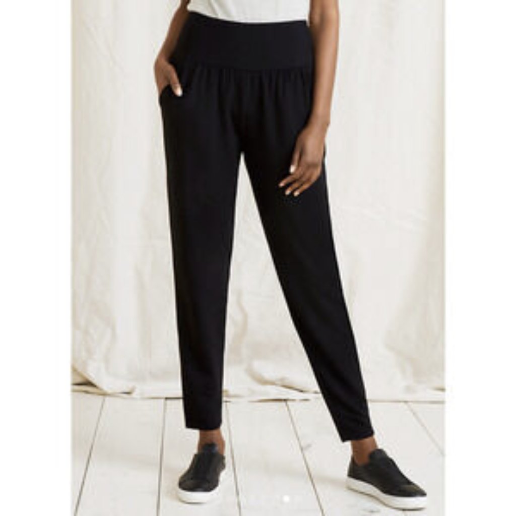 Small Black Jogger Lounge Pant Relaxed Soft Stretch Pocket Casual Garnet Hill